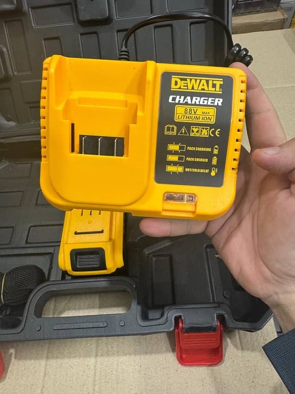 dewalt impact wrench and screw drivers 88v complete set 3