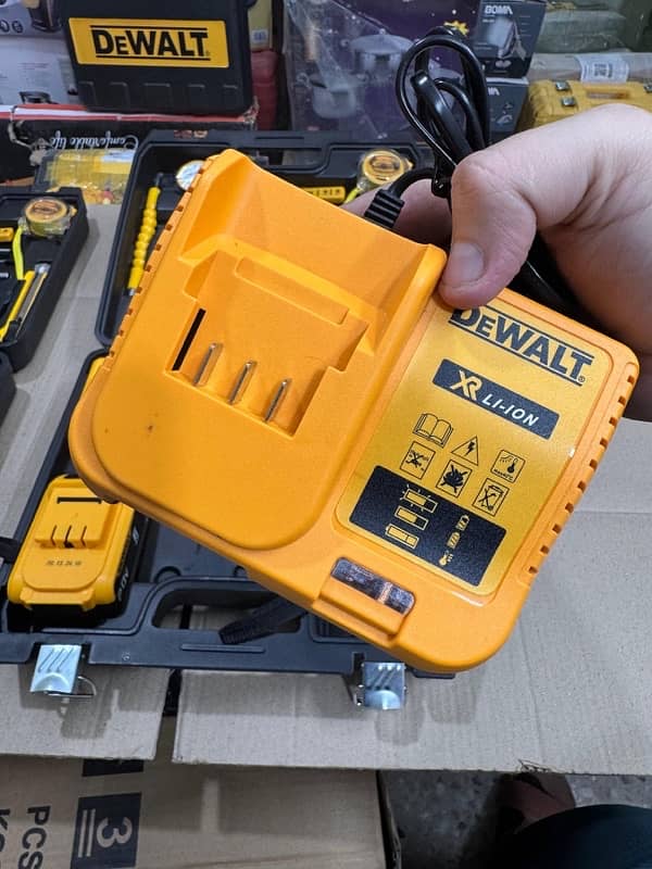 dewalt impact wrench and screw drivers 88v complete set 6