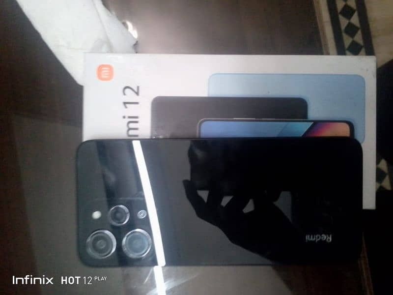 Xiaomi Redmi 12    9/10 condition 5