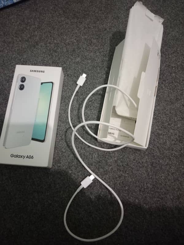 samsung A06 4