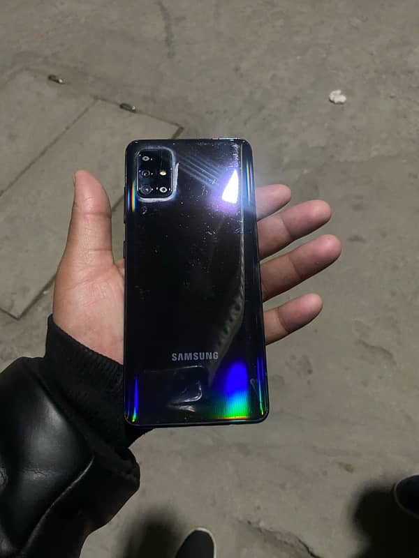 Samsung A51 7