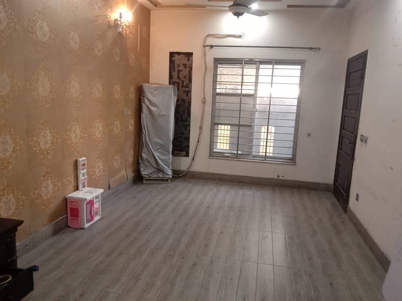 A 10 Marla House Is Up For Grabs In Allama Iqbal Town 1