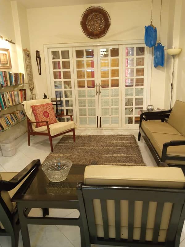 Flat in Delhi Mercantile Cooperative Housing Society(DMCHS)-PECHS 11