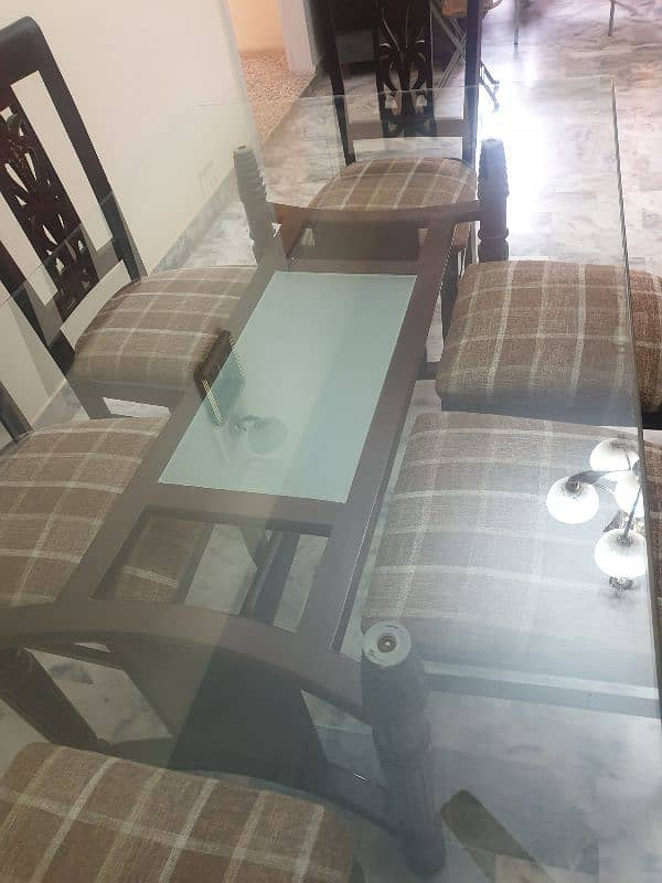 Dining table for sale 1