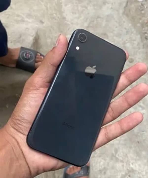 I phone XR (JV) 64 GB PTA approved (83%) health 1