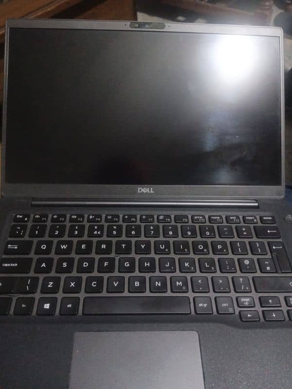 Dell Lattitude 7400 i5 8th generation 1