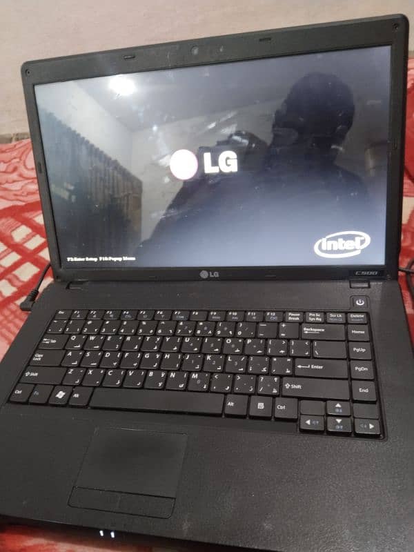 lg laptop core i3 ist generation 0