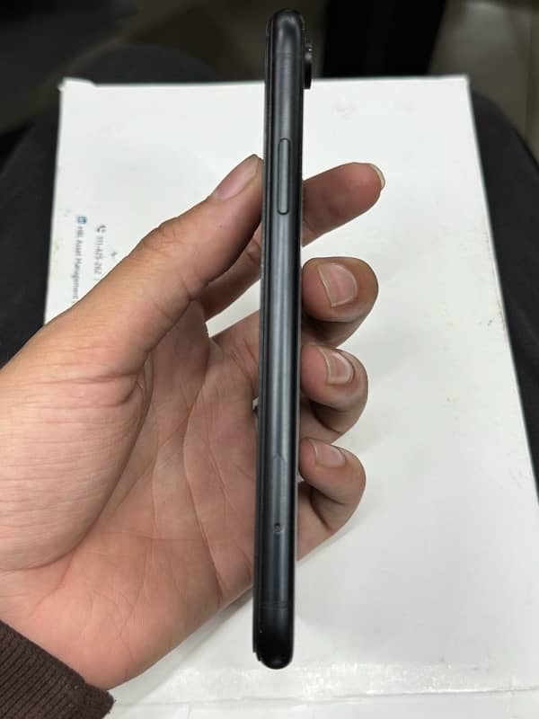 iphone xr dual sim pta approved 0