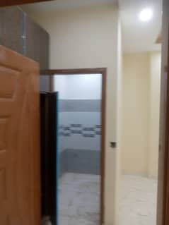 In Allama Iqbal Town - Chinab Block Flat For Rent Sized 3 Marla