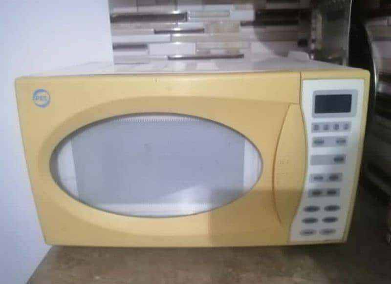 PEL Microwave Just Like New 0