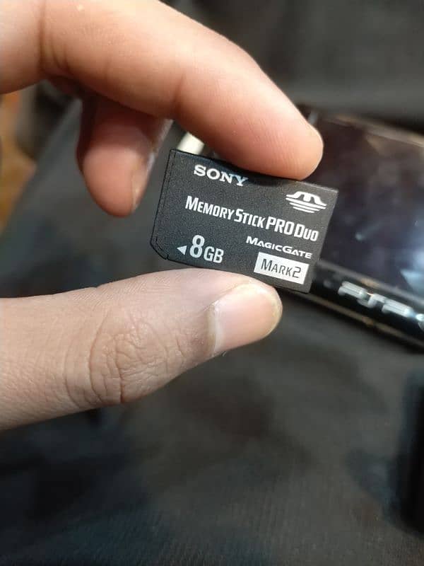 QUETTA PSP 3001 SLIM MODEL WITH ORIGINAL 8GB all ok 5