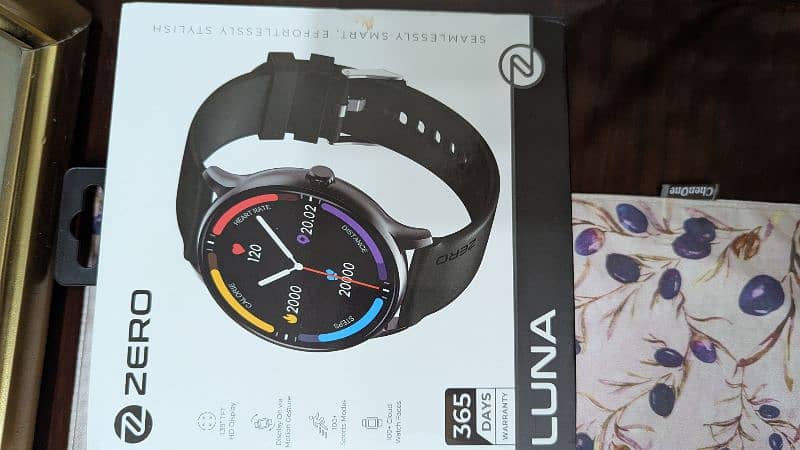 zerolifestyle luna watch 1