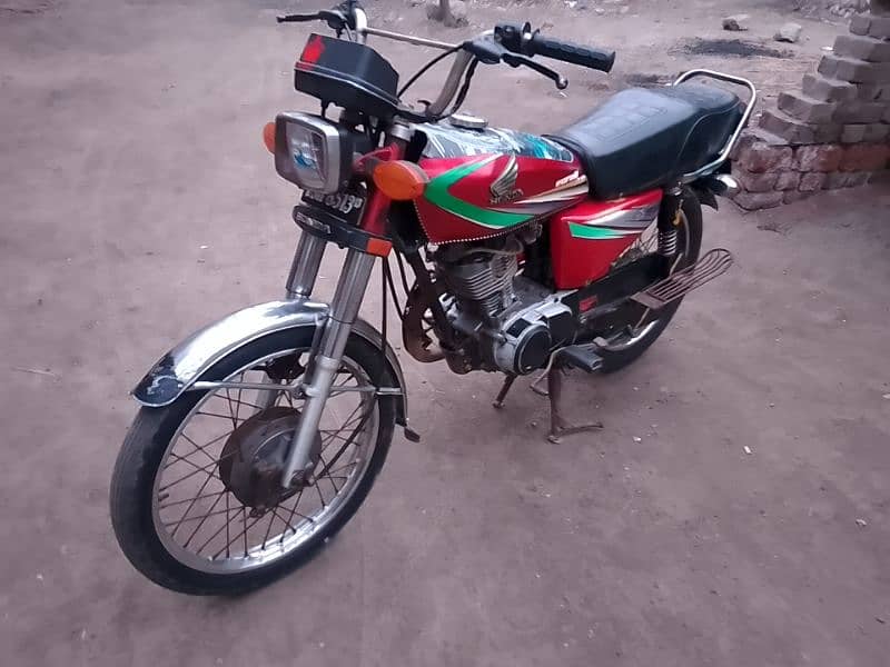 Honda CG 125 model 2013 03127915119 3