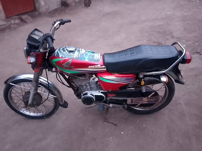 Honda CG 125 model 2013 03127915119 7