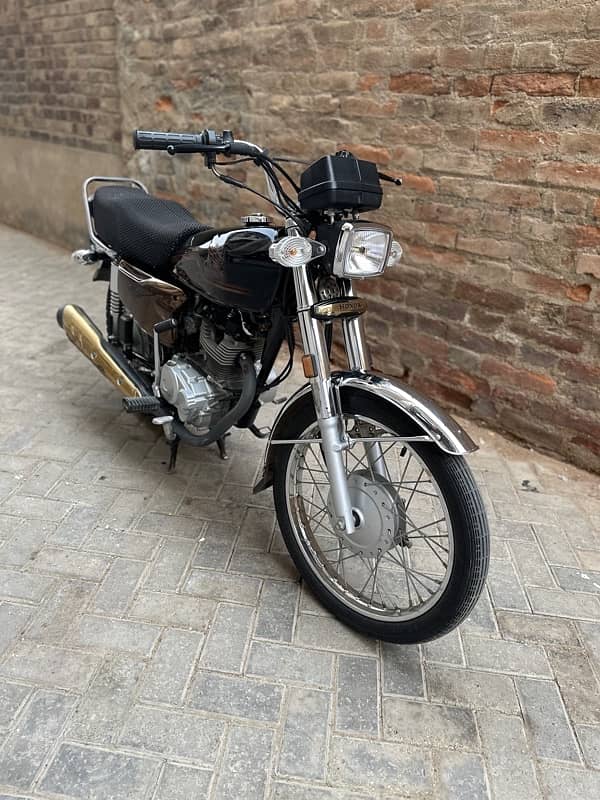 Honda 125 golden edition 2024 4