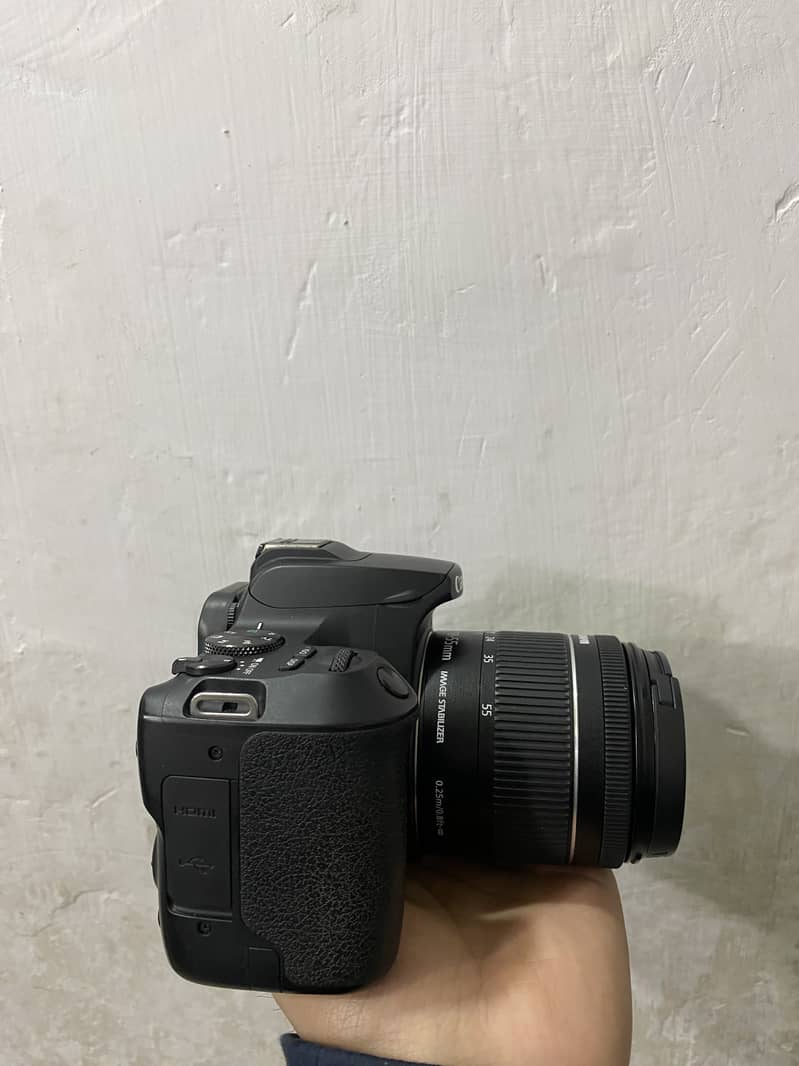 Canon 200d mark ii Brand New Condition 4