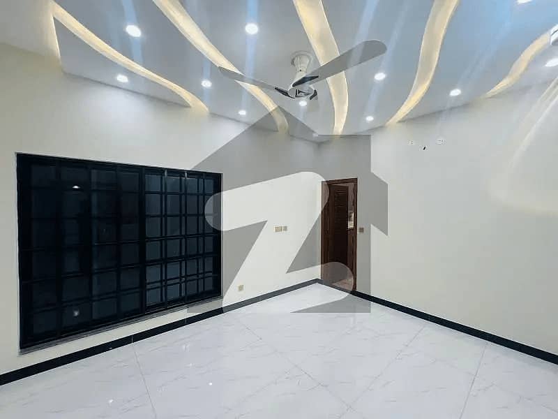 10 Marla Brand New Like House Available For Rent Gulmohar Block Bahria Town Lahore 10