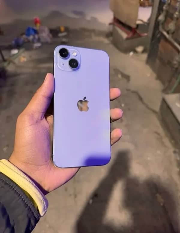 iPhone 14 Plus condition 10/9.9 Factory unlock(non pta) 0