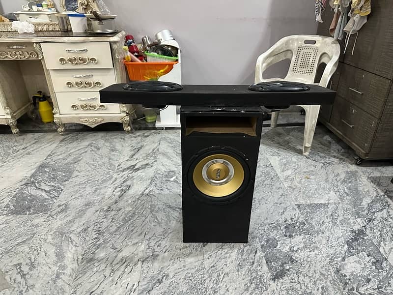 car Woofer and 2 speakers osam condition for sale 4