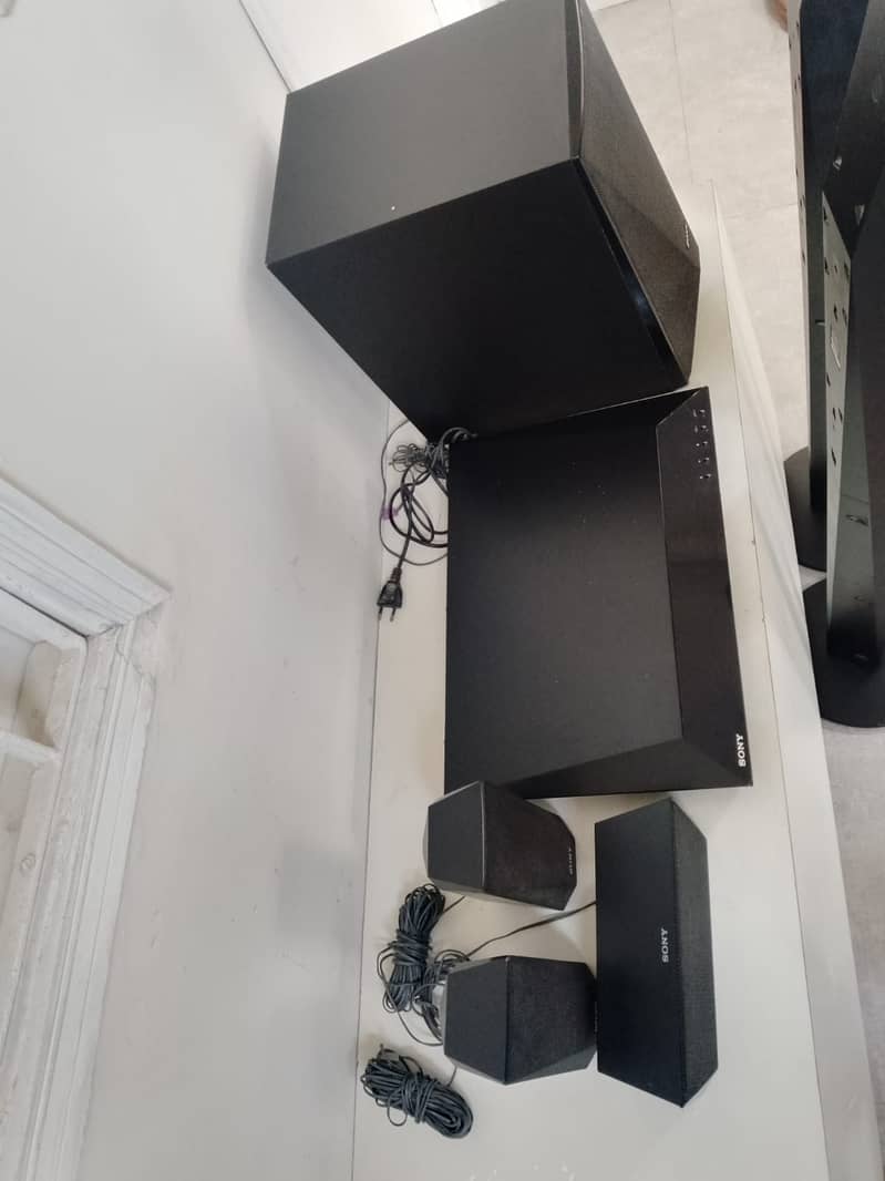 Samsung Home Theater Model no HBD-DZ650 8