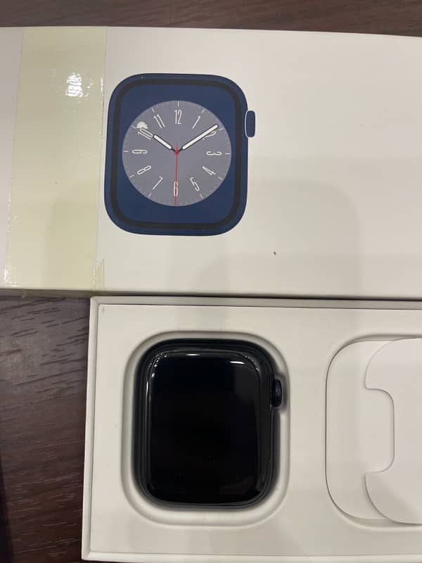 Apple watch Series 8 45mm Midnight Aluminium Case 3