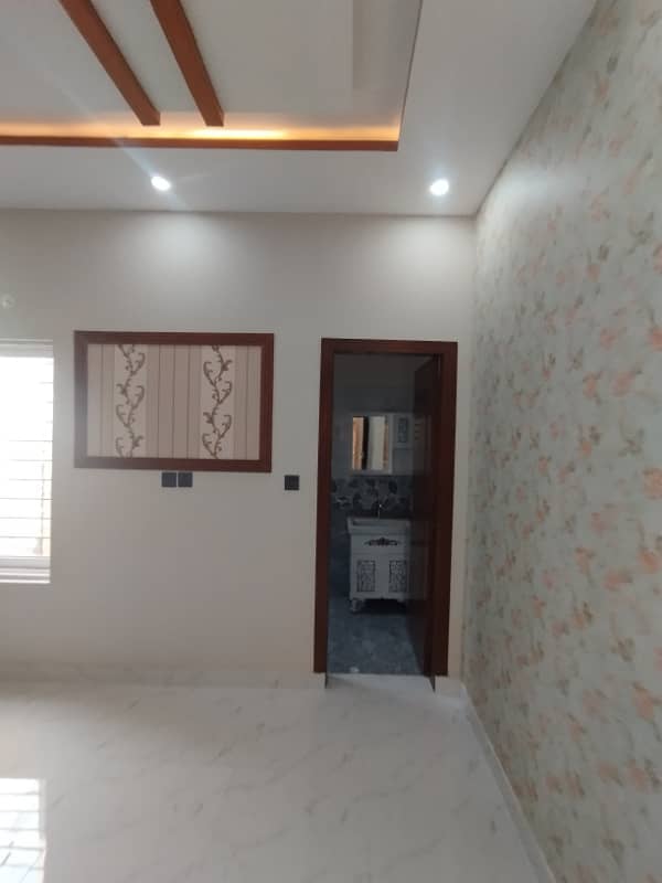 6 MARLA HOUSE FOR SALE IN MILITARY ACCOUNTS MAIN COLLEGE ROAD LHR 13