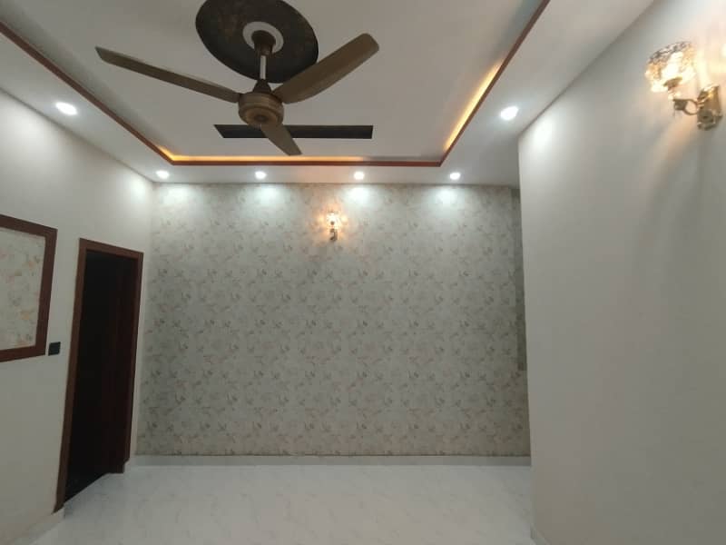 6 MARLA HOUSE FOR SALE IN MILITARY ACCOUNTS MAIN COLLEGE ROAD LHR 20