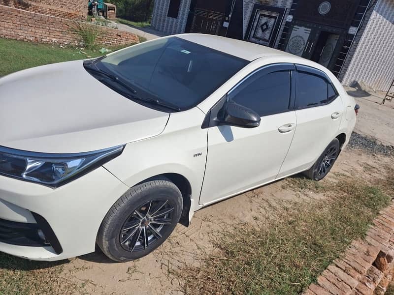 Toyota Corolla GLI 2019 4