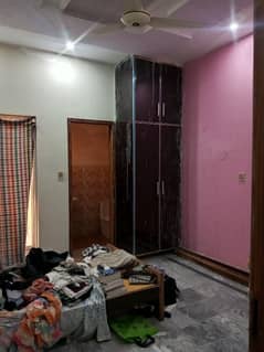 5 Marla Upper Portion For Rent In Eden Residencia Main College Road Lhr