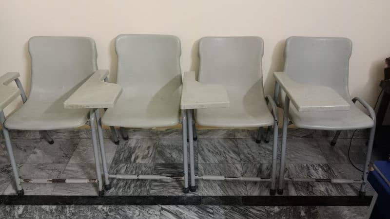 Citizen Student Chairs in Good condition. 0