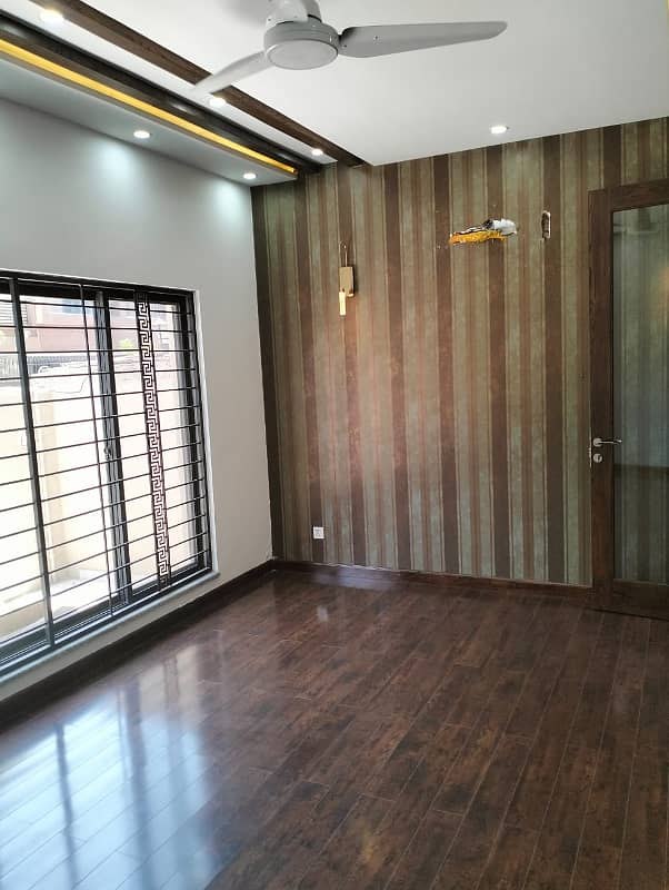 10 Marla House For Sale In Paragon City Lahore 45