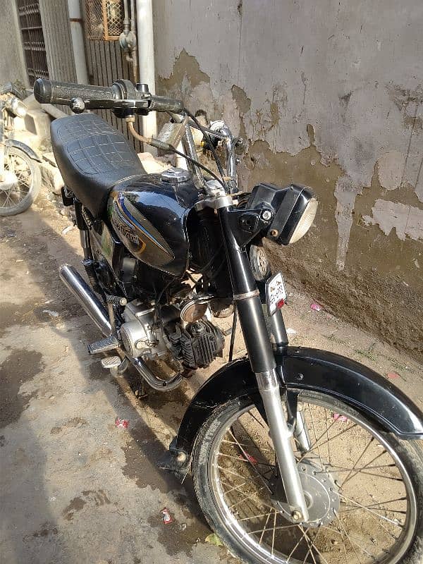 Super Power 70 cc (2013) 2