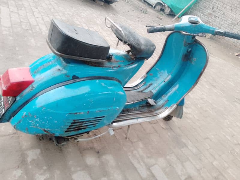 Vespa super 8