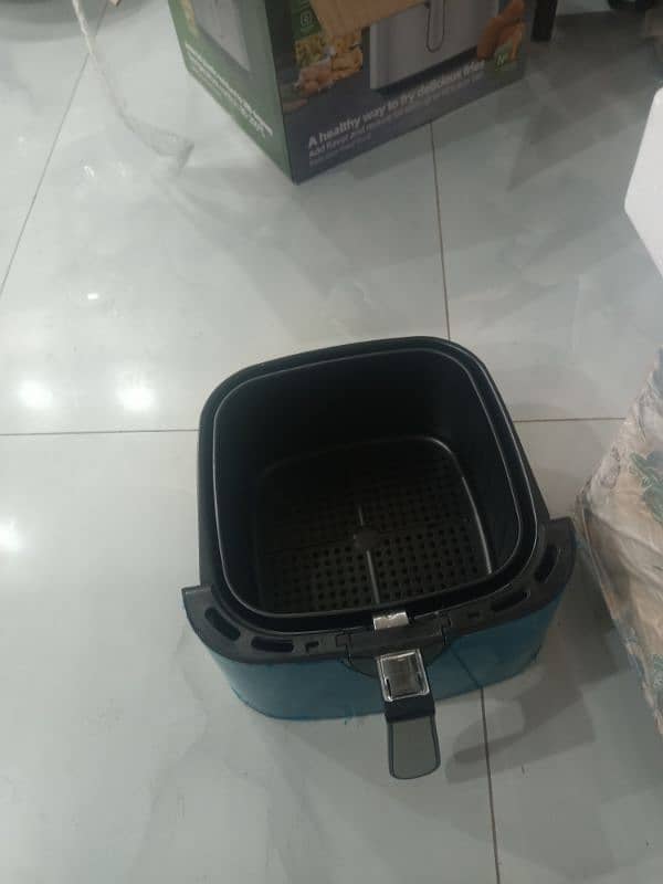 Philips airfryer xxxl model 9.2 litter 6