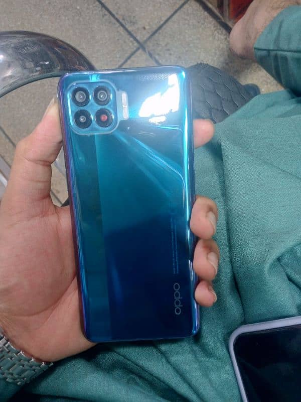 oppo f17 pro 0