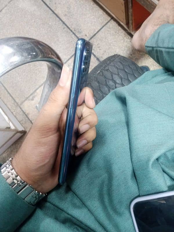 oppo f17 pro 2