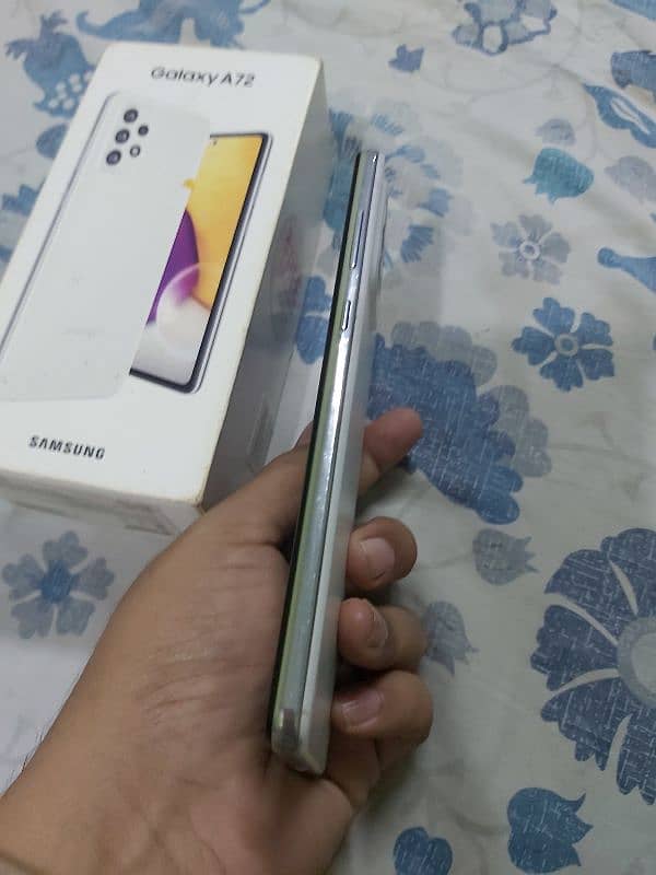 Samsung Galaxy a72 4