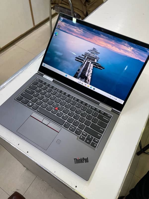 Lenovo x1 yoga -i7/10th generation 0