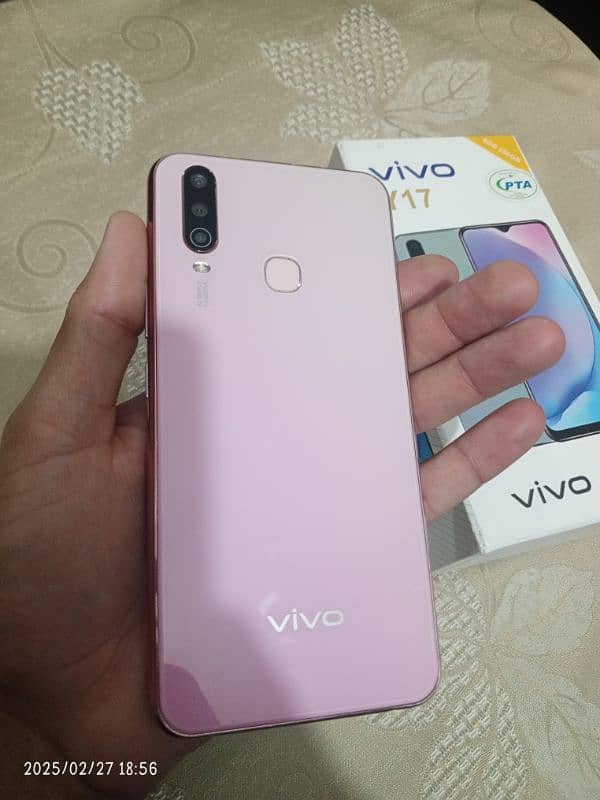 Vivo Y17 8/256 in G6 0