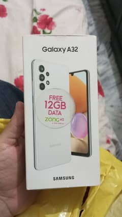 Samsung A32 with box