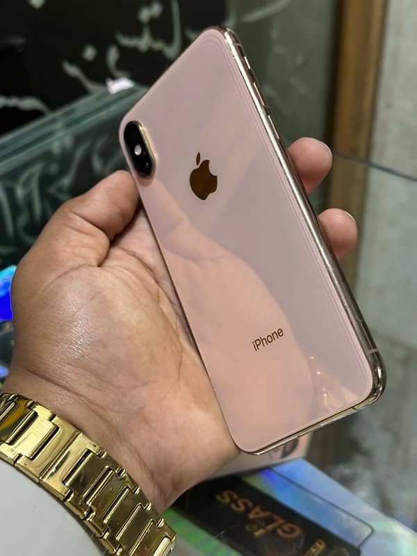 iphone xs 64gb golden 1