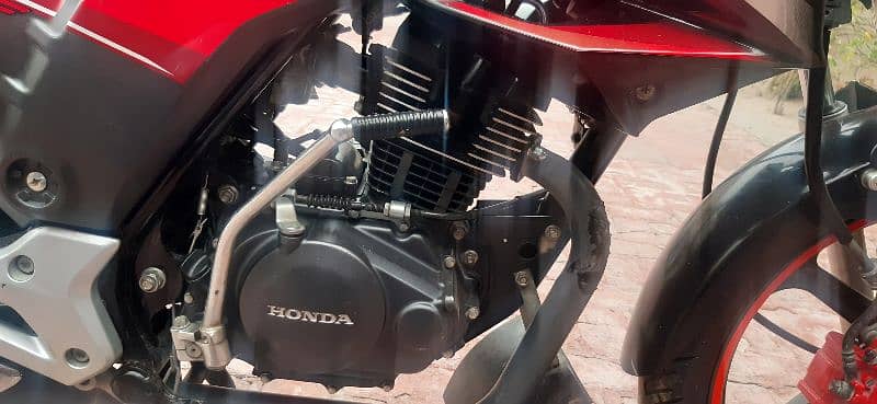 honda cb150f bike 5