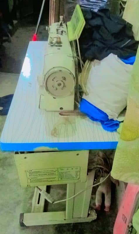 A Jack Head Computerized Kit Sewing Machine For Sale At Cheap Price 1