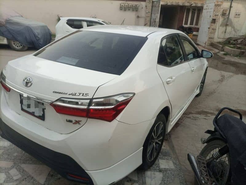 Toyota Corolla Altis 2019 4