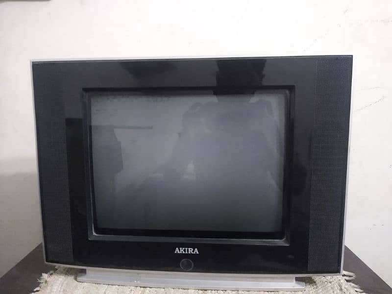 10 by 10 condition tv ok  cable 0