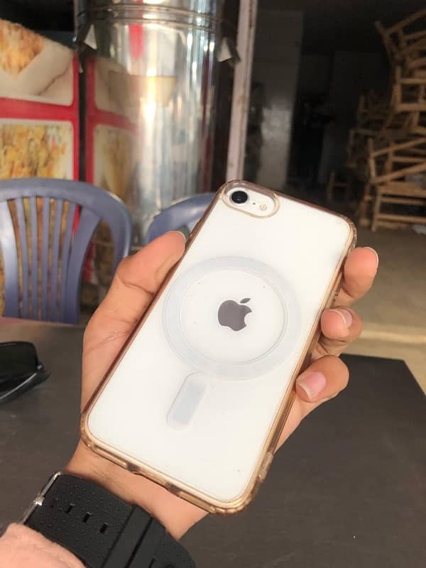 IPhone SE 2020 For Sale Contact 03149222747 3