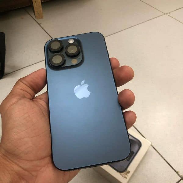 iphone 15 Pro JV 128 GB 1