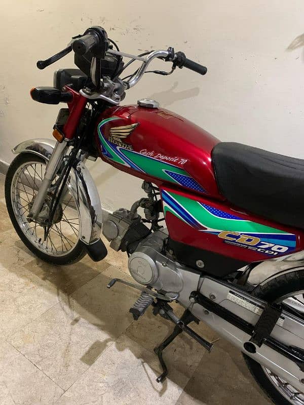 Honda CD 70 motorcycle 2017 model urgent sale Pakistan =03253816587= 0