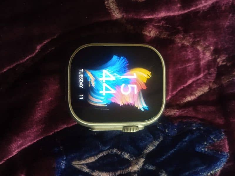 Urgent sale Nodizz n80 ultra HD smart watch with sim 4gb ram 64 gb rom 2