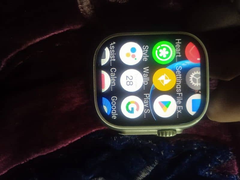 Urgent sale Nodizz n80 ultra HD smart watch with sim 4gb ram 64 gb rom 3